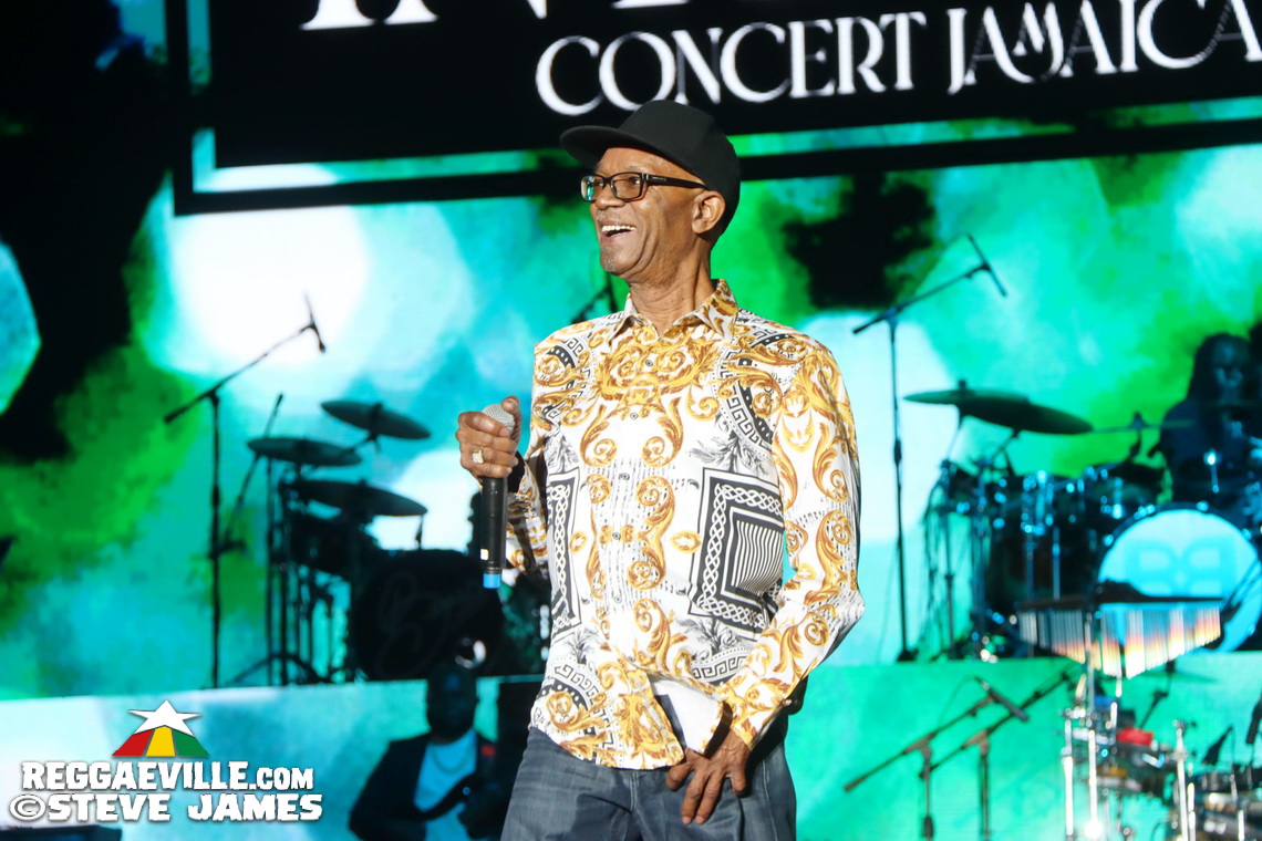 Buju Banton with Beres Hammond, Wayne Wonder & Gramps Morgan