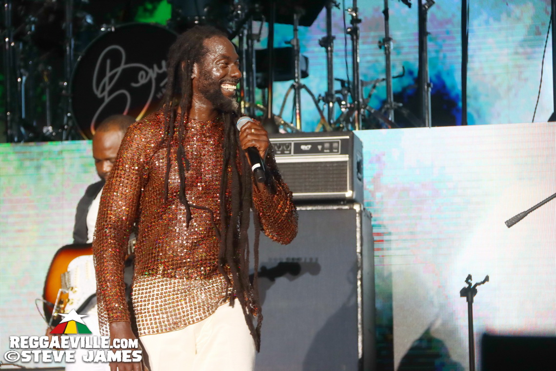 Buju Banton with Beres Hammond, Wayne Wonder & Gramps Morgan