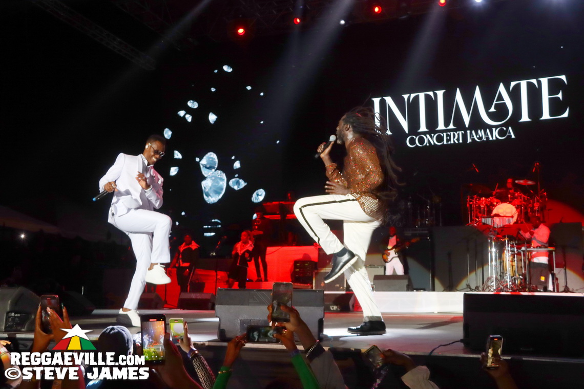 Buju Banton with Beres Hammond, Wayne Wonder & Gramps Morgan