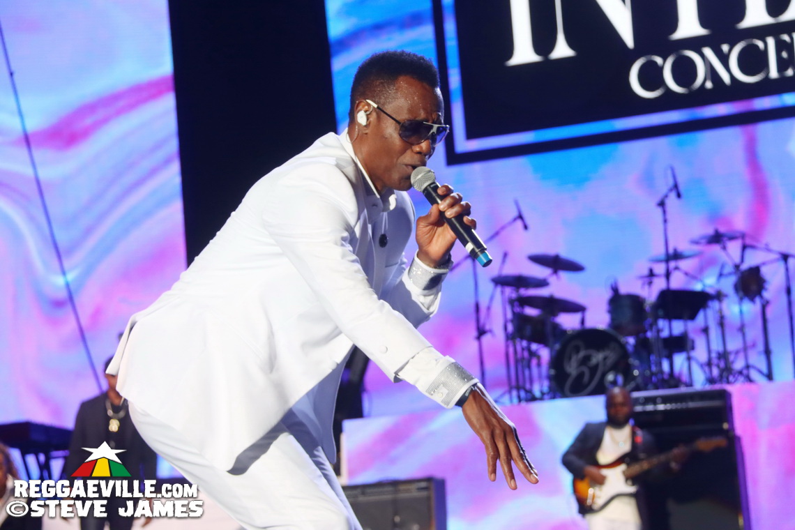 Buju Banton with Beres Hammond, Wayne Wonder & Gramps Morgan