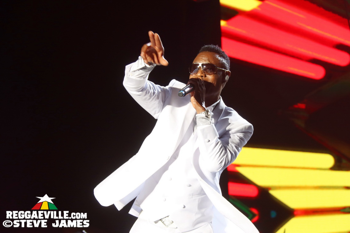 Buju Banton with Beres Hammond, Wayne Wonder & Gramps Morgan