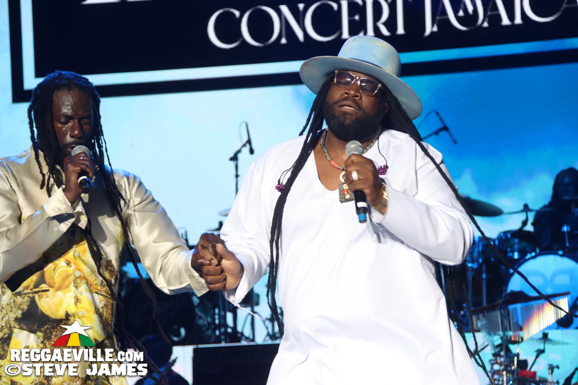 Buju Banton with Beres Hammond, Wayne Wonder & Gramps Morgan