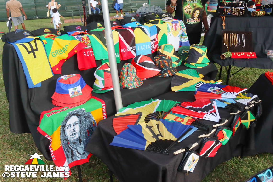 Mr. Vegas, Romain Virgo, The Wailers, Destra