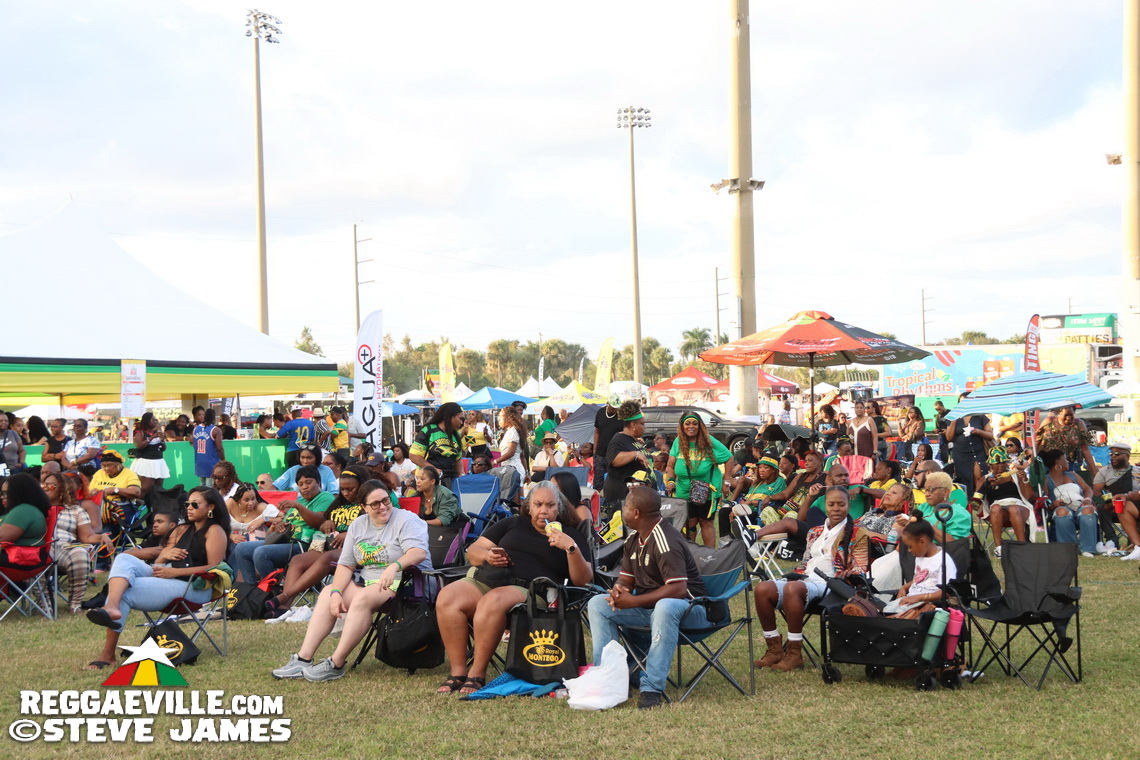 Mr. Vegas, Romain Virgo, The Wailers, Destra