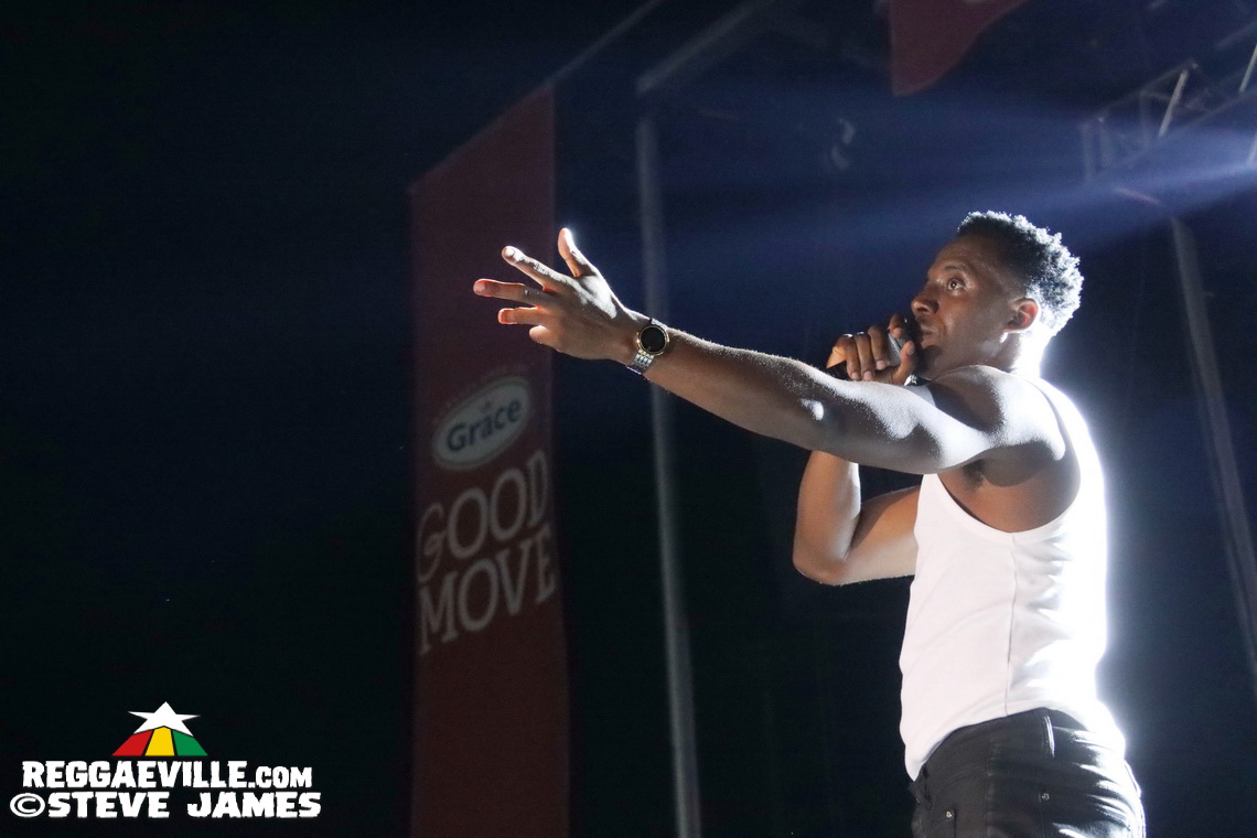 Mr. Vegas, Romain Virgo, The Wailers, Destra