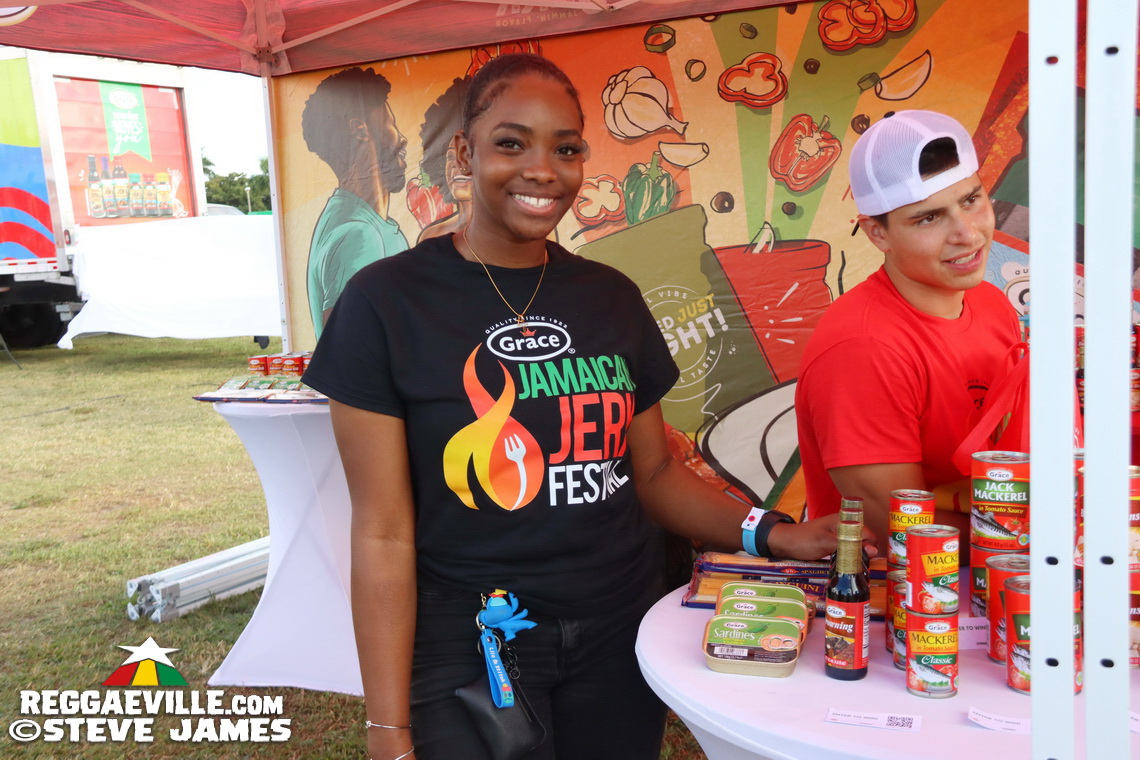 Mr. Vegas, Romain Virgo, The Wailers, Destra