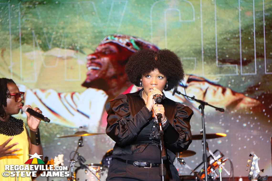 Richie Spice, Andrew Holness, Tarrus Riley