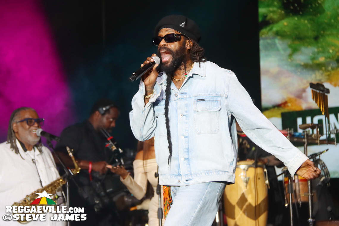 Tarrus Riley, Beenie Man, Richie Stephens, Nadine Sutherland