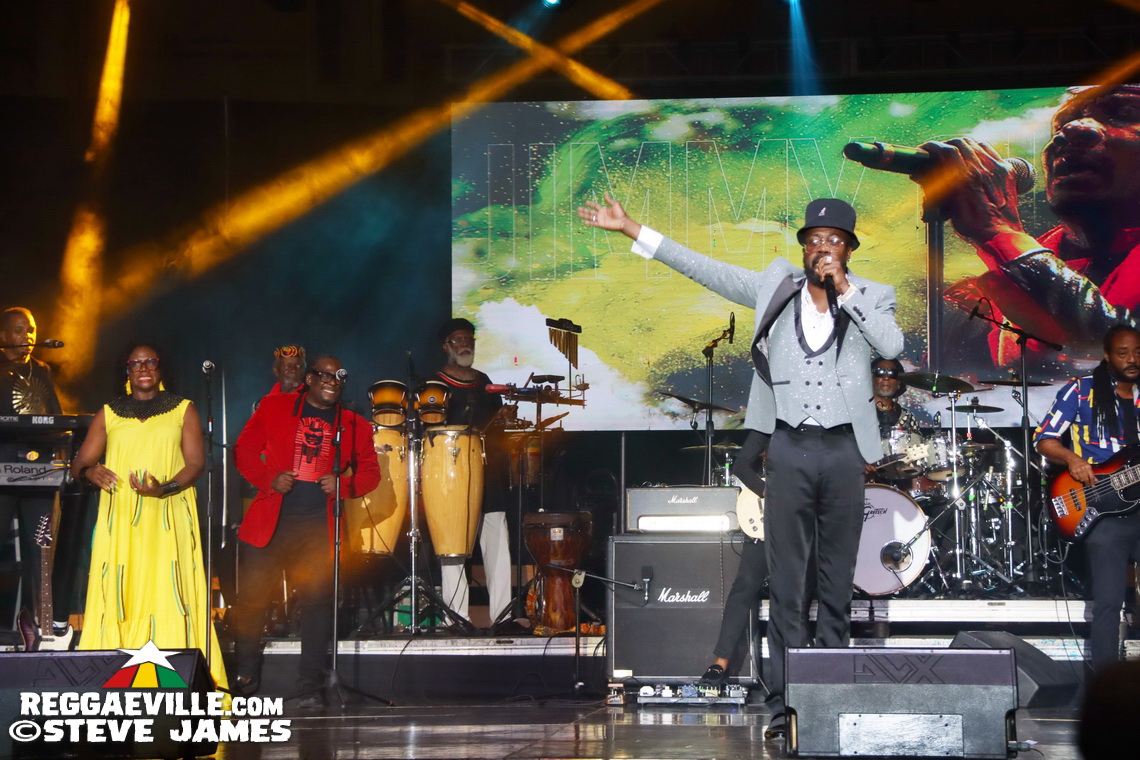 Tarrus Riley, Beenie Man, Richie Stephens, Nadine Sutherland