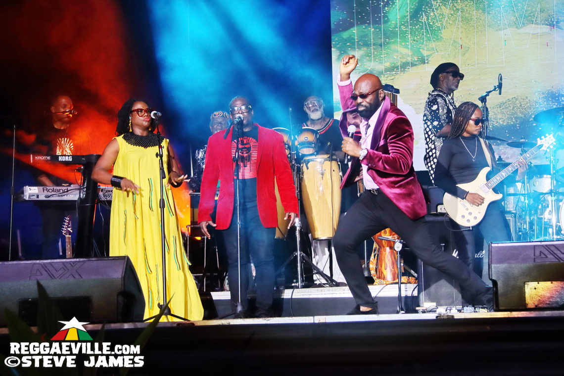 Tarrus Riley, Beenie Man, Richie Stephens, Nadine Sutherland