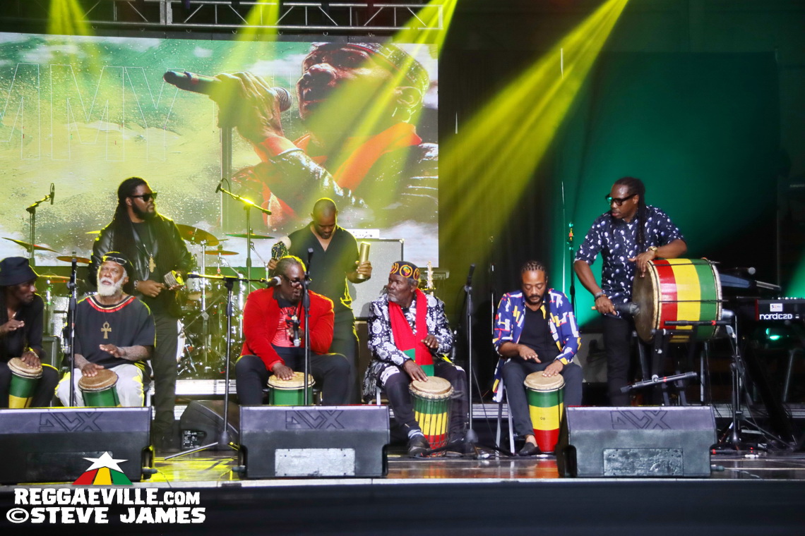Tarrus Riley, Beenie Man, Richie Stephens, Nadine Sutherland