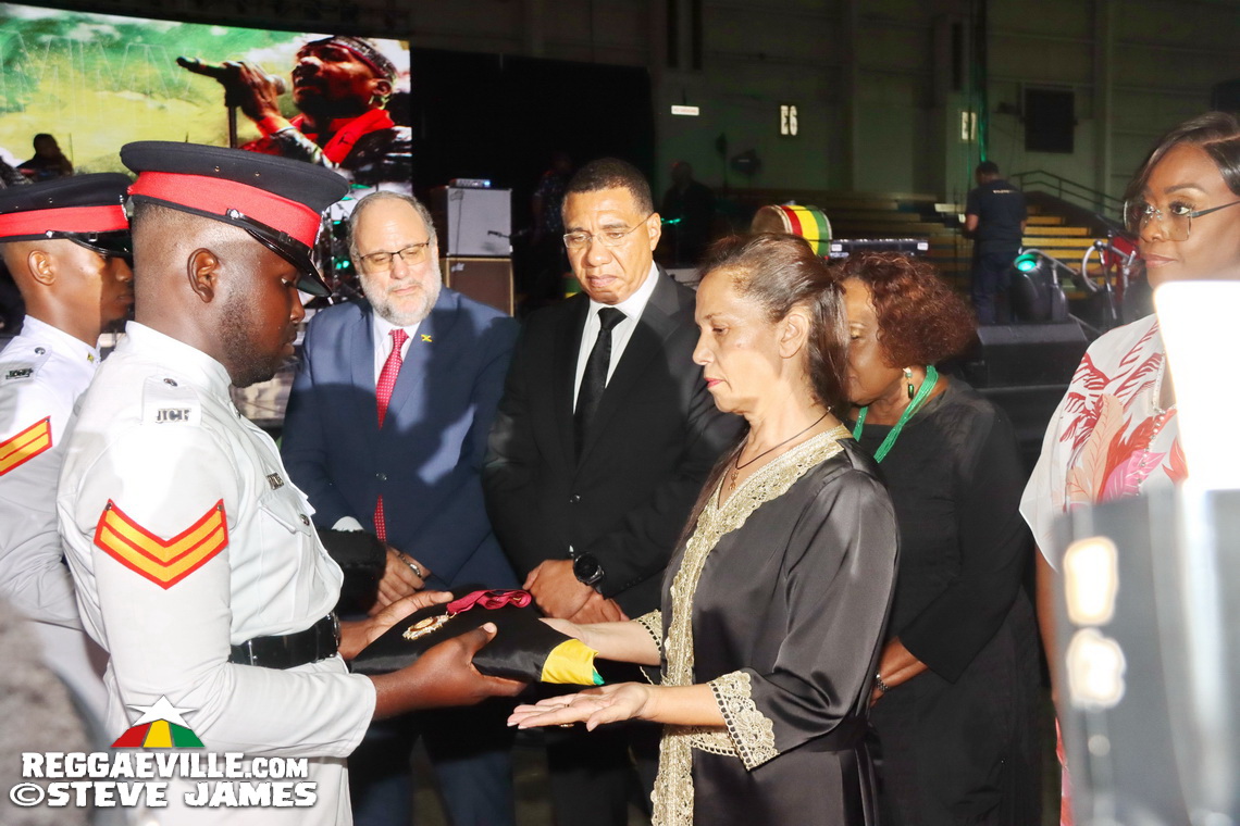 Tarrus Riley, Beenie Man, Richie Stephens, Nadine Sutherland