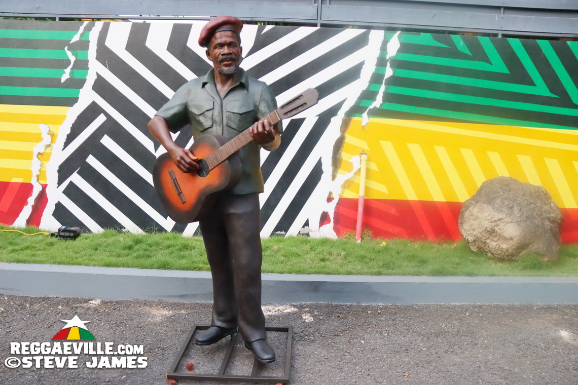 Fred Locks, Earl Chinna Smith, Mikey General, Bongo Herman