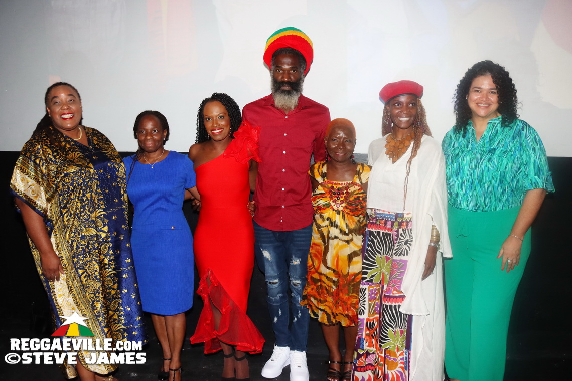 Fred Locks, Earl Chinna Smith, Mikey General, Bongo Herman