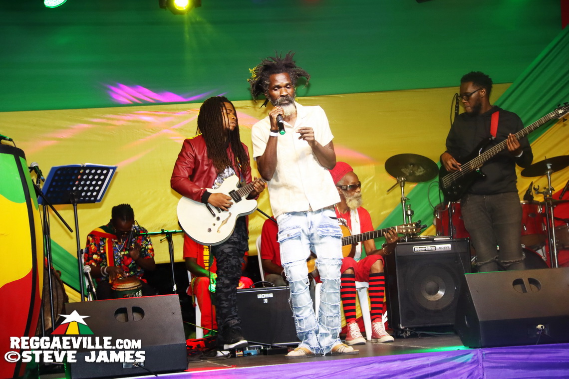 Fred Locks, Earl Chinna Smith, Mikey General, Bongo Herman