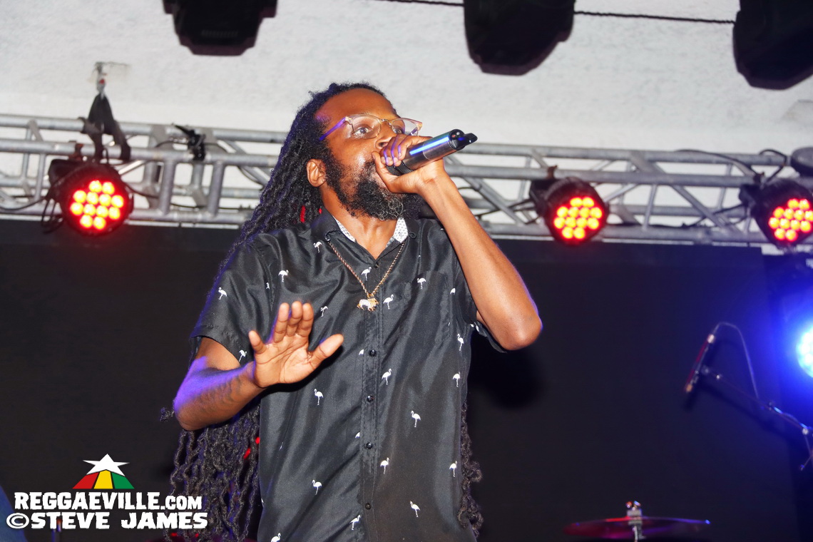 Lila Iké with Protoje, Romain Virgo