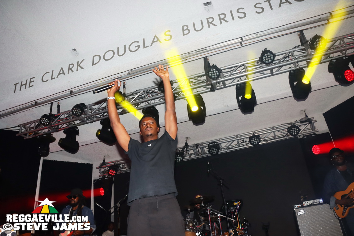 Lila Iké with Protoje, Romain Virgo