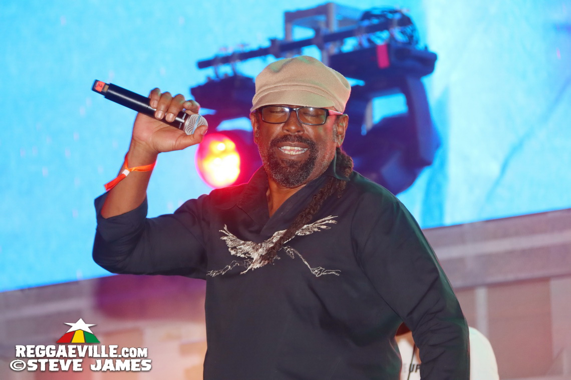 Sanchez, VC, Capleton