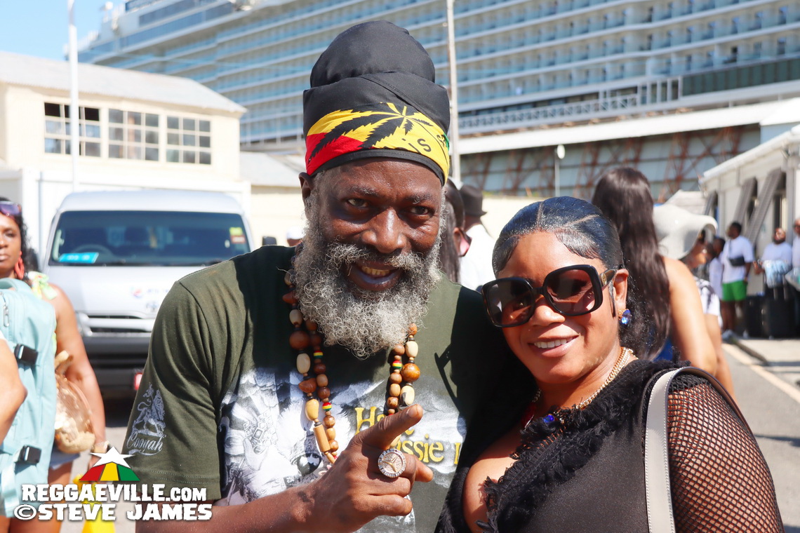 Sanchez, VC, Capleton