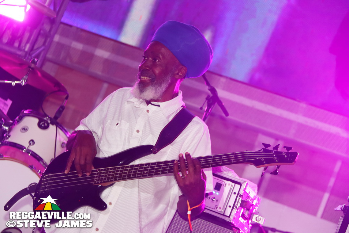 Sanchez, VC, Capleton