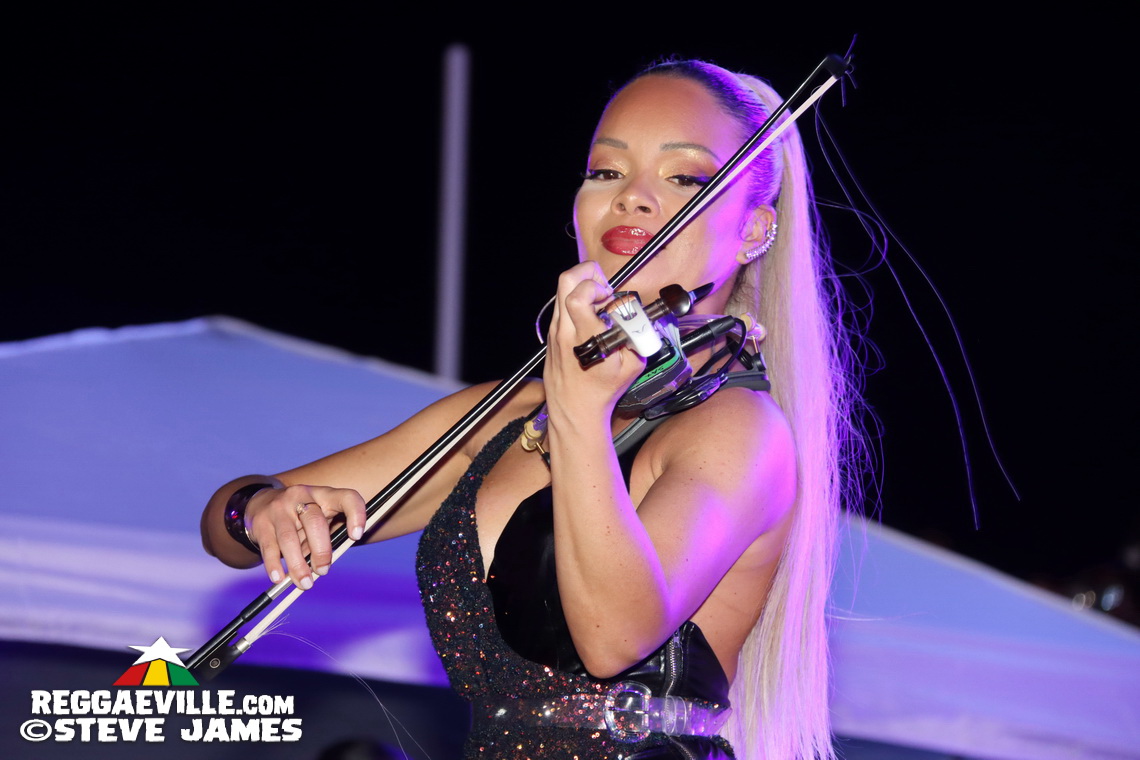 Bounty Killer with Richie Stephens, Beenie Man