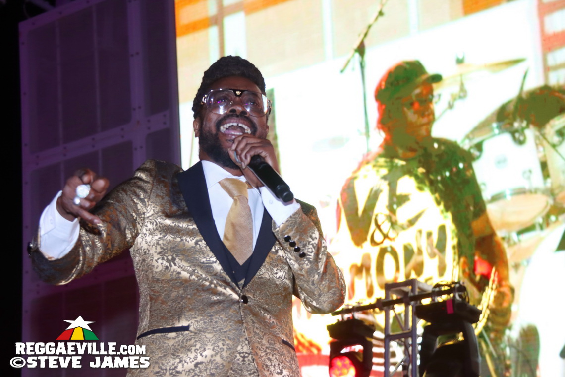 Bounty Killer with Richie Stephens, Beenie Man