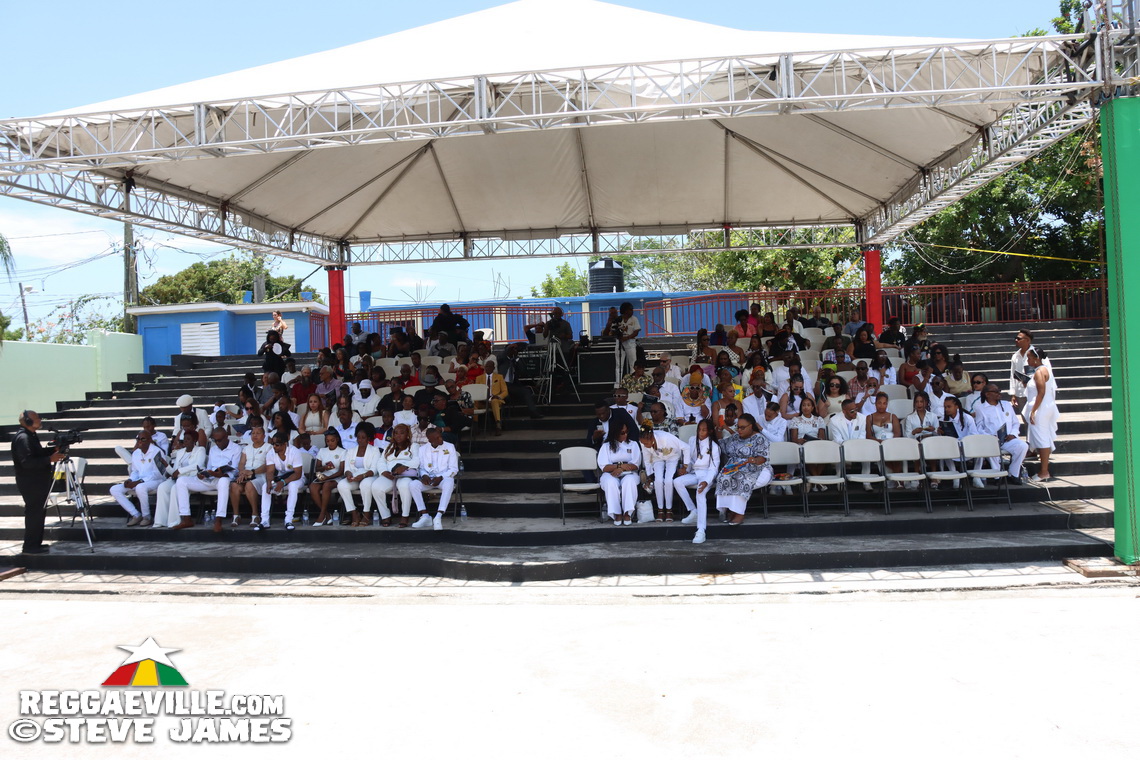 Olivia Grange, I Kong, Earl 'Chinna' Smith