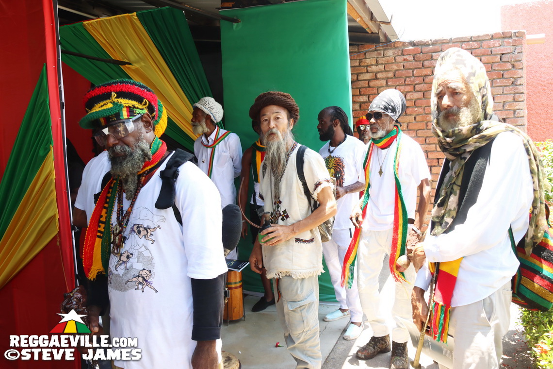 Olivia Grange, I Kong, Earl 'Chinna' Smith