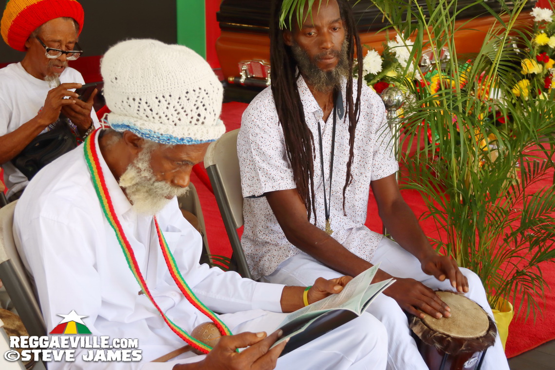 Olivia Grange, I Kong, Earl 'Chinna' Smith