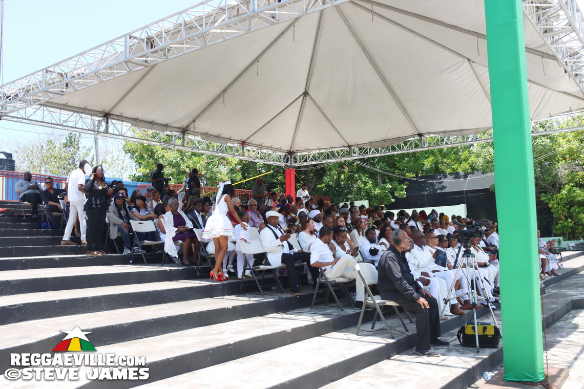 Olivia Grange, I Kong, Earl 'Chinna' Smith