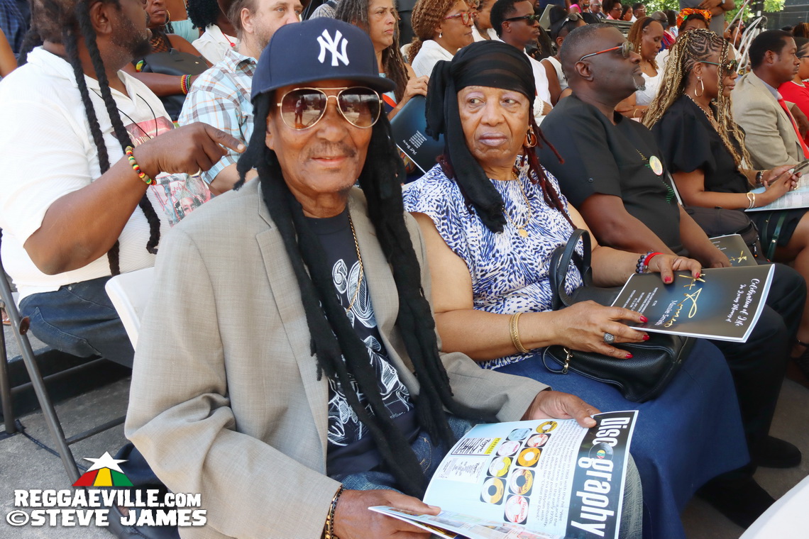 Olivia Grange, I Kong, Earl 'Chinna' Smith