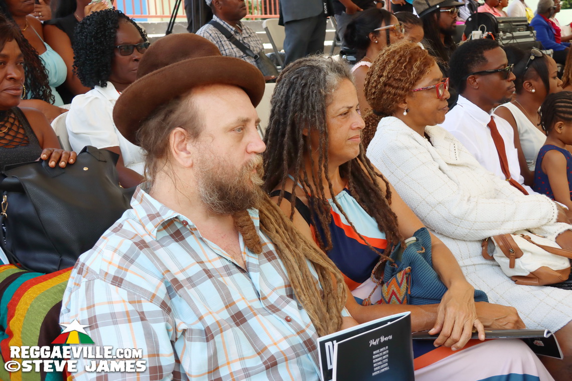 Olivia Grange, I Kong, Earl 'Chinna' Smith