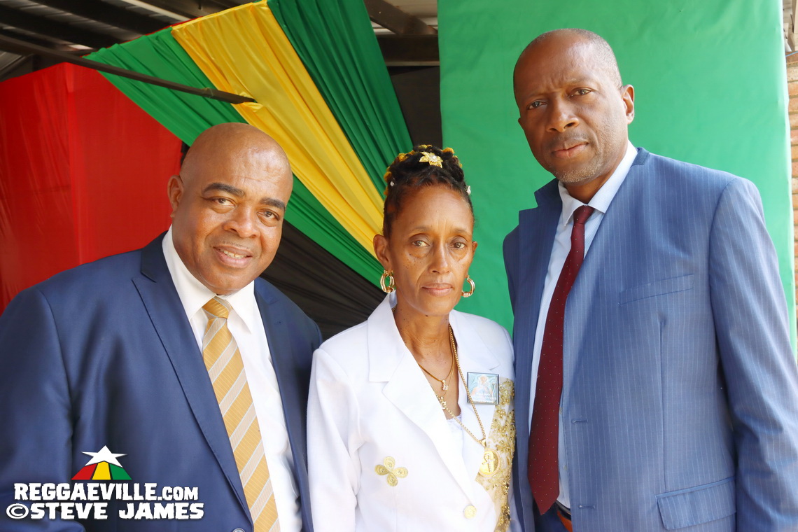 Olivia Grange, I Kong, Earl 'Chinna' Smith