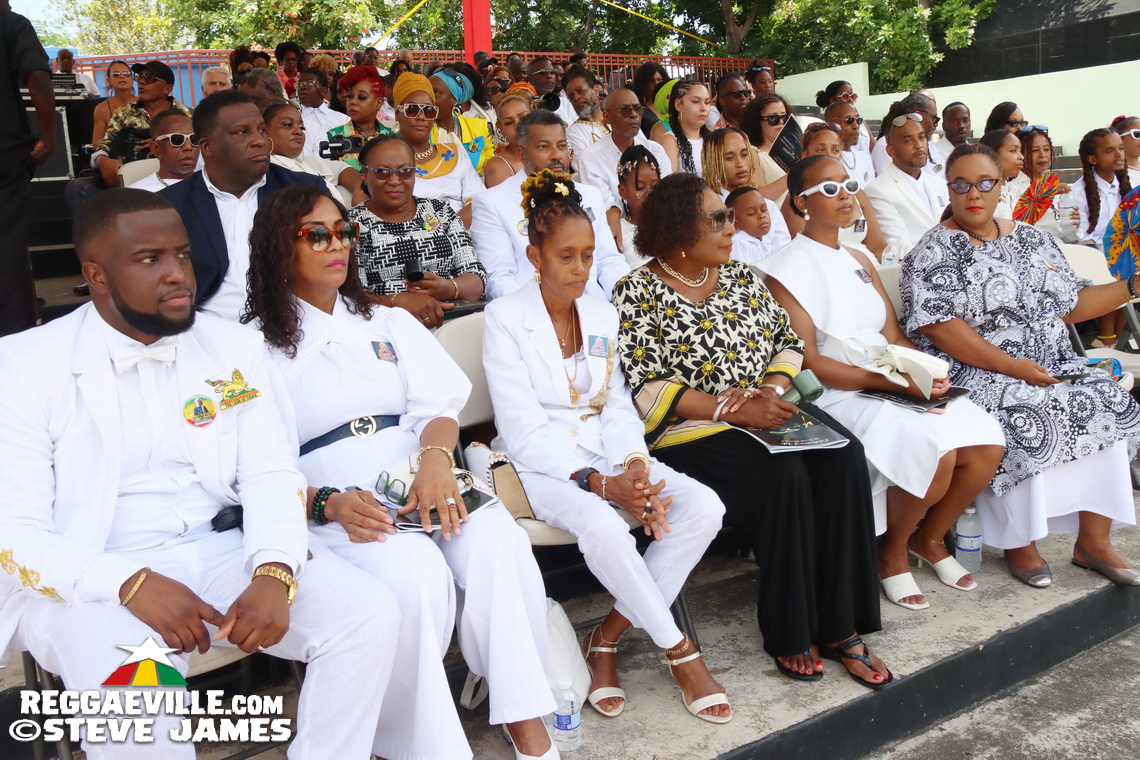 Olivia Grange, I Kong, Earl 'Chinna' Smith