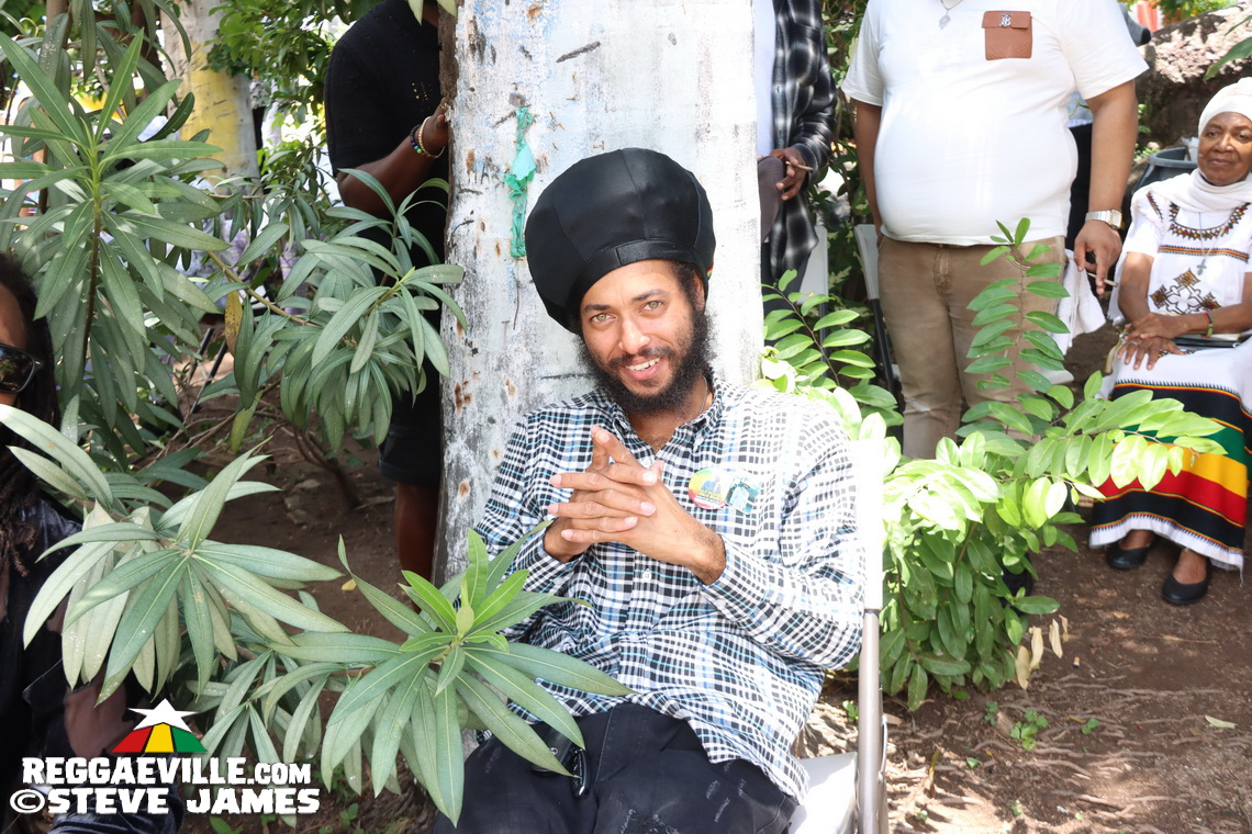 Olivia Grange, I Kong, Earl 'Chinna' Smith