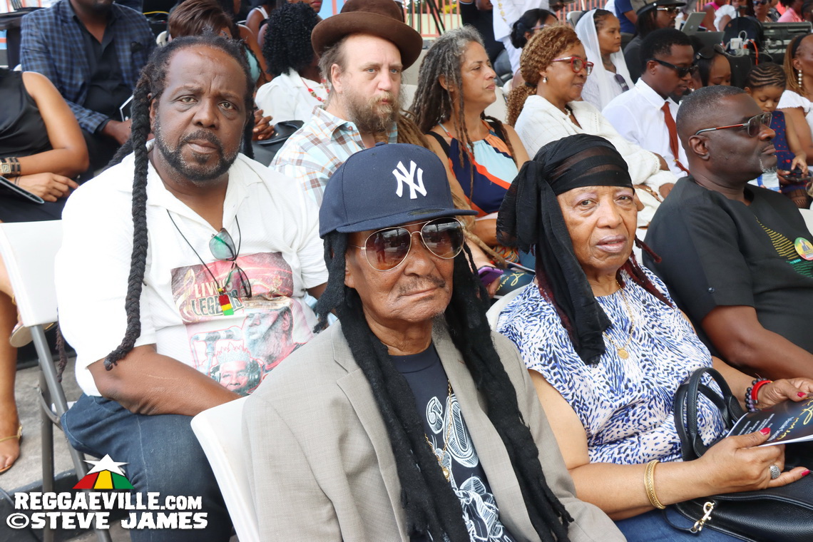 Olivia Grange, I Kong, Earl 'Chinna' Smith