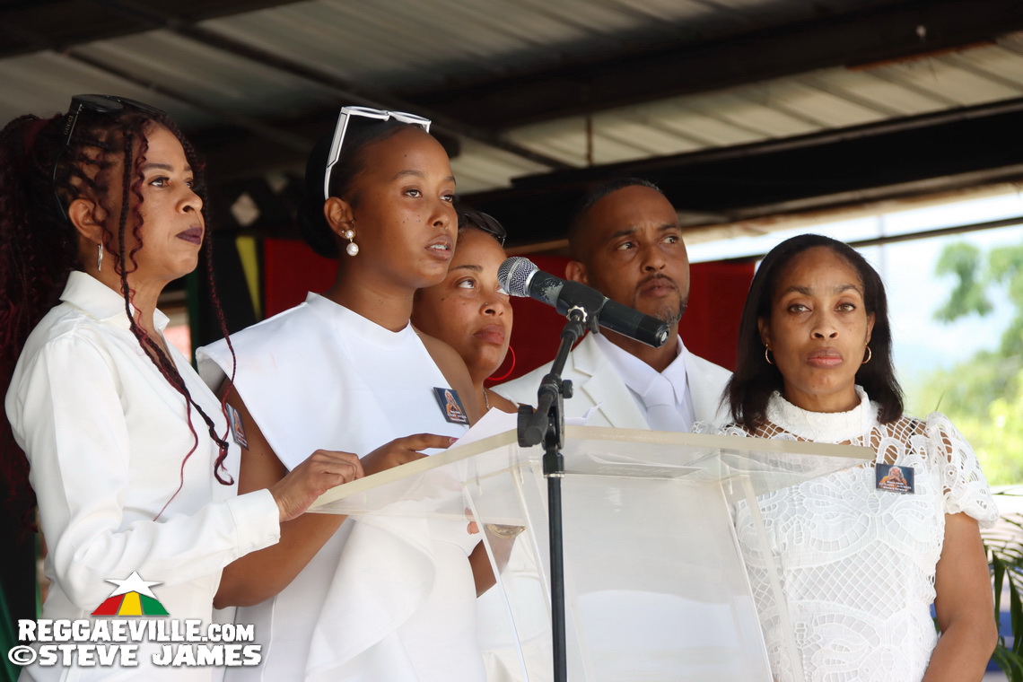 Olivia Grange, I Kong, Earl 'Chinna' Smith