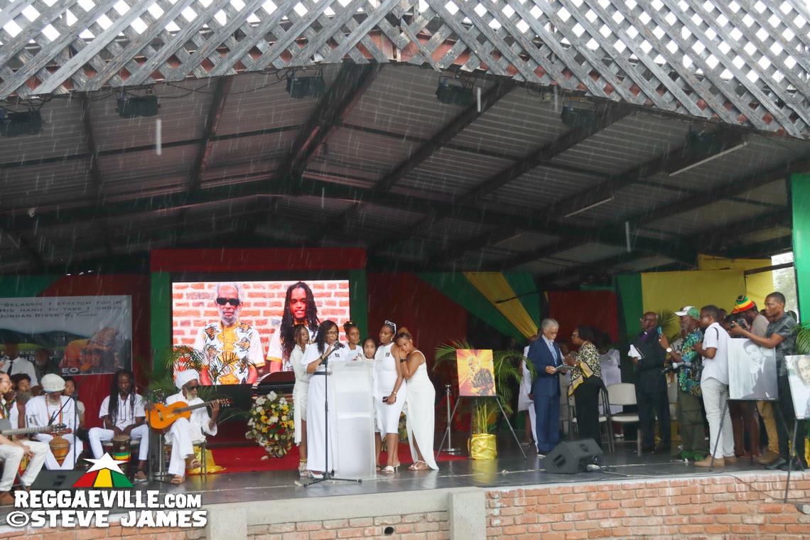 Warrior King, Iba Mahr, Azizzi Romeo, Dean Fraser