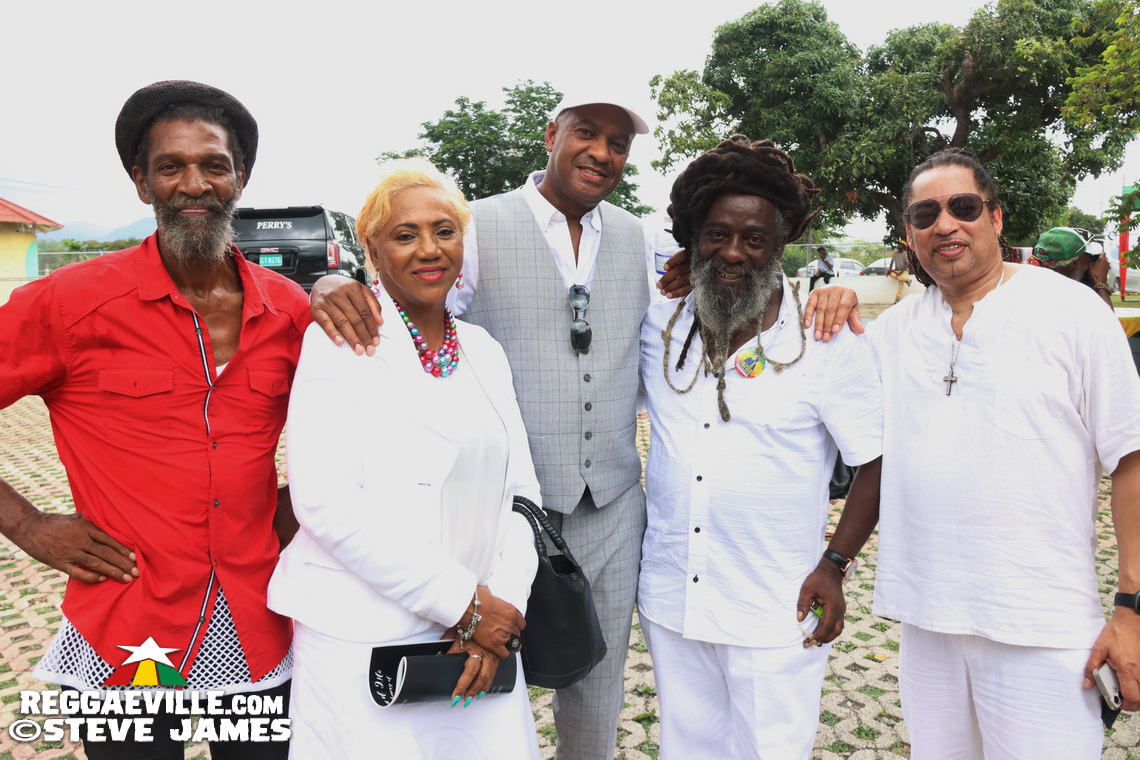 Warrior King, Iba Mahr, Azizzi Romeo, Dean Fraser