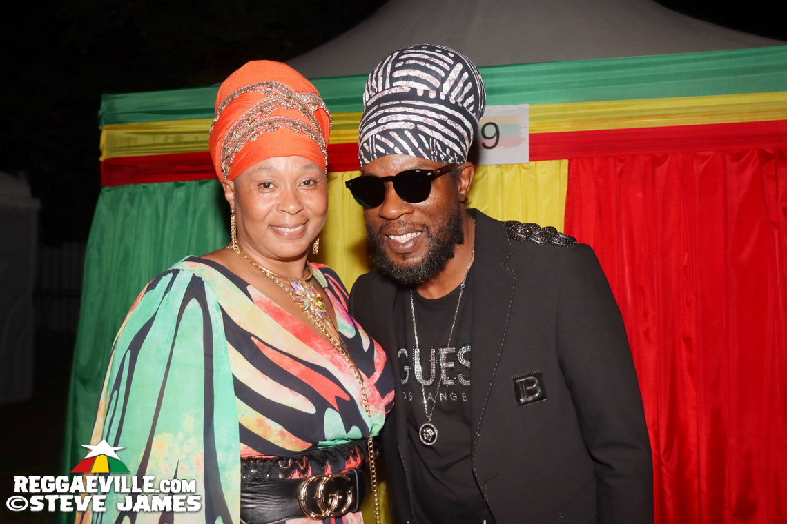 Queen Ifrica, Valiant, Jah Mason, Turbulence