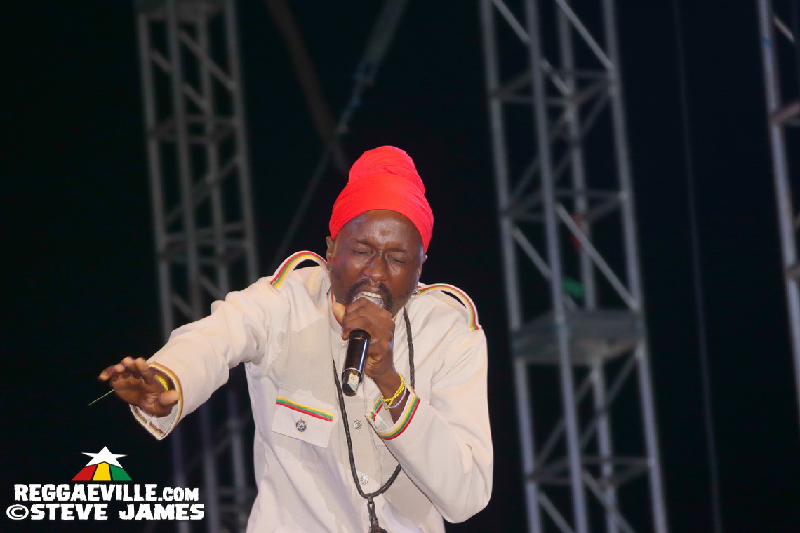 Queen Ifrica, Valiant, Jah Mason, Turbulence