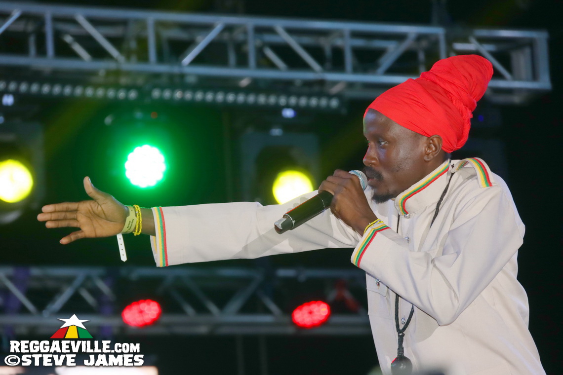 Queen Ifrica, Valiant, Jah Mason, Turbulence