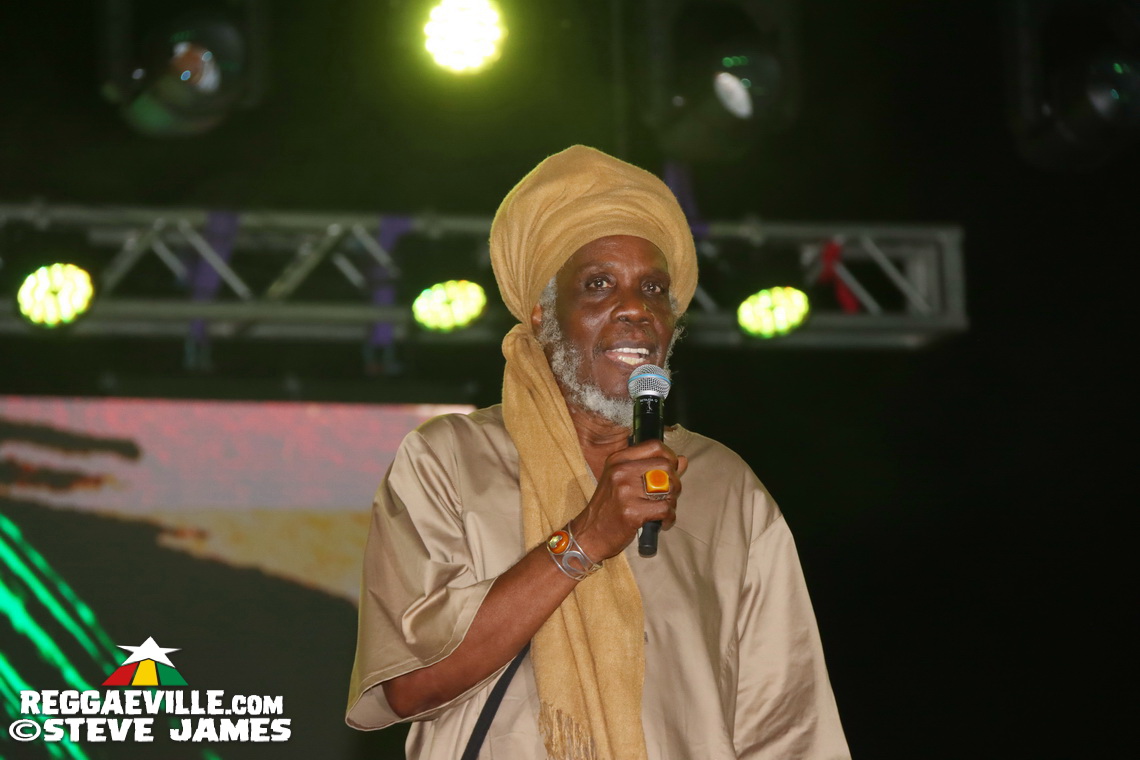 Queen Ifrica, Valiant, Jah Mason, Turbulence