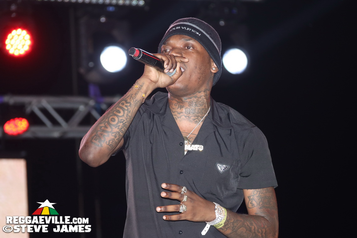 Queen Ifrica, Valiant, Jah Mason, Turbulence