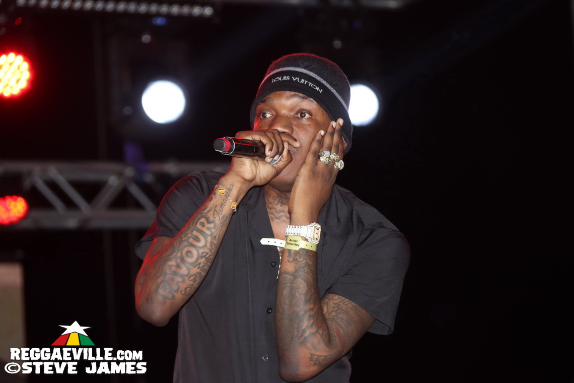 Queen Ifrica, Valiant, Jah Mason, Turbulence