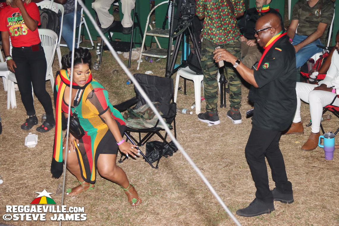 Queen Ifrica, Valiant, Jah Mason, Turbulence