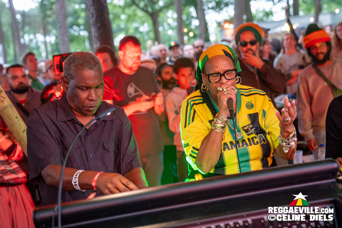 Sister Nancy & Scientist, Reemah & Tippy I, Inna De Yard