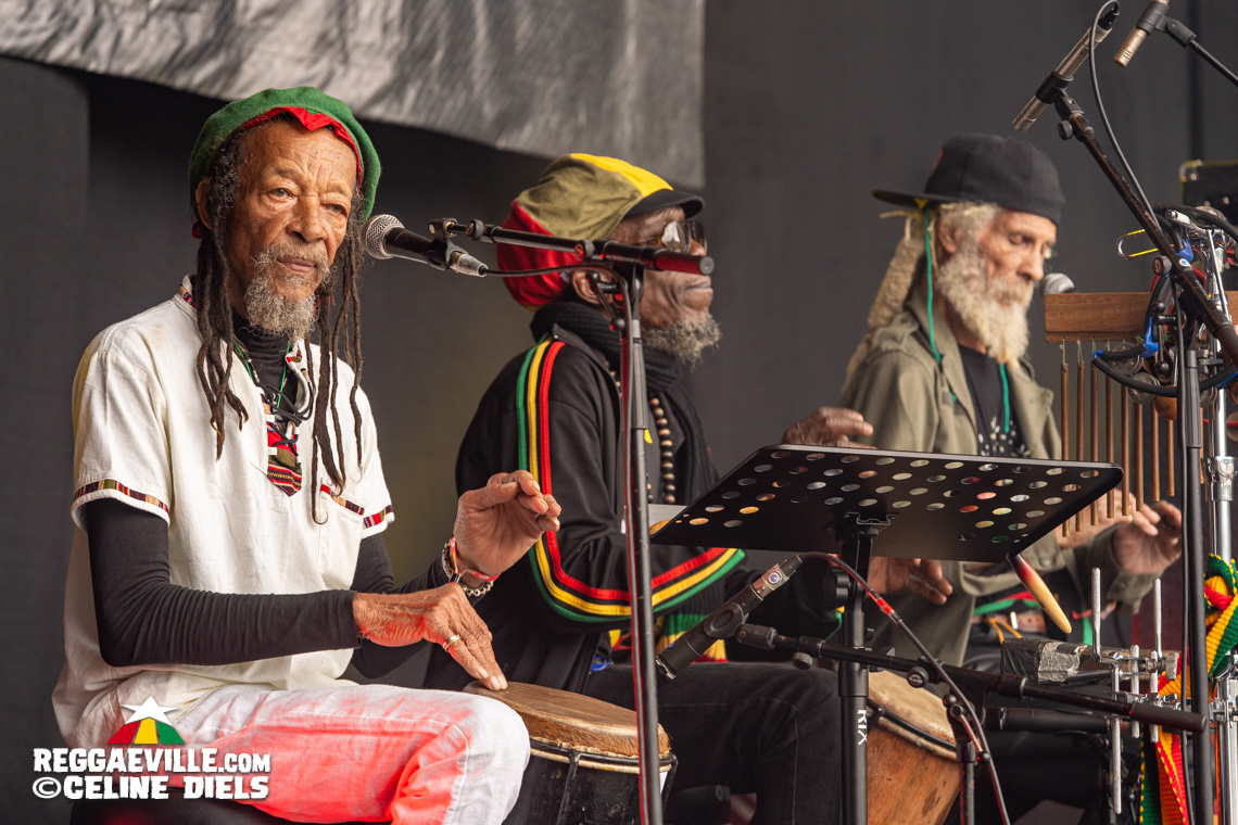 Sister Nancy & Scientist, Reemah & Tippy I, Inna De Yard