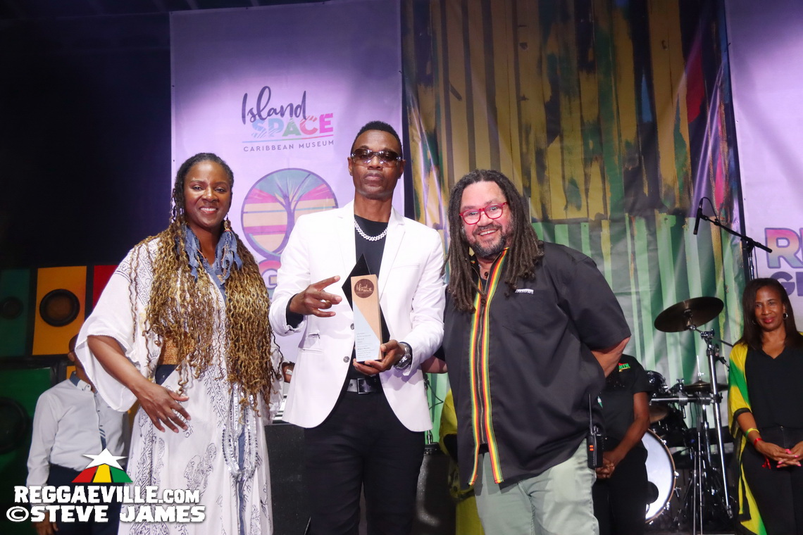 Inner Circle, Wayne Wonder, Donovan Germain, Shuga, Ernie Smith