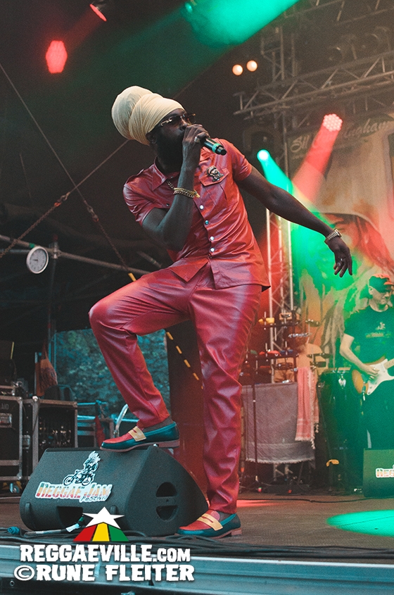 Marcus Gad, Vido Jelashe, I-Noah, Iotosh, Jah Tung